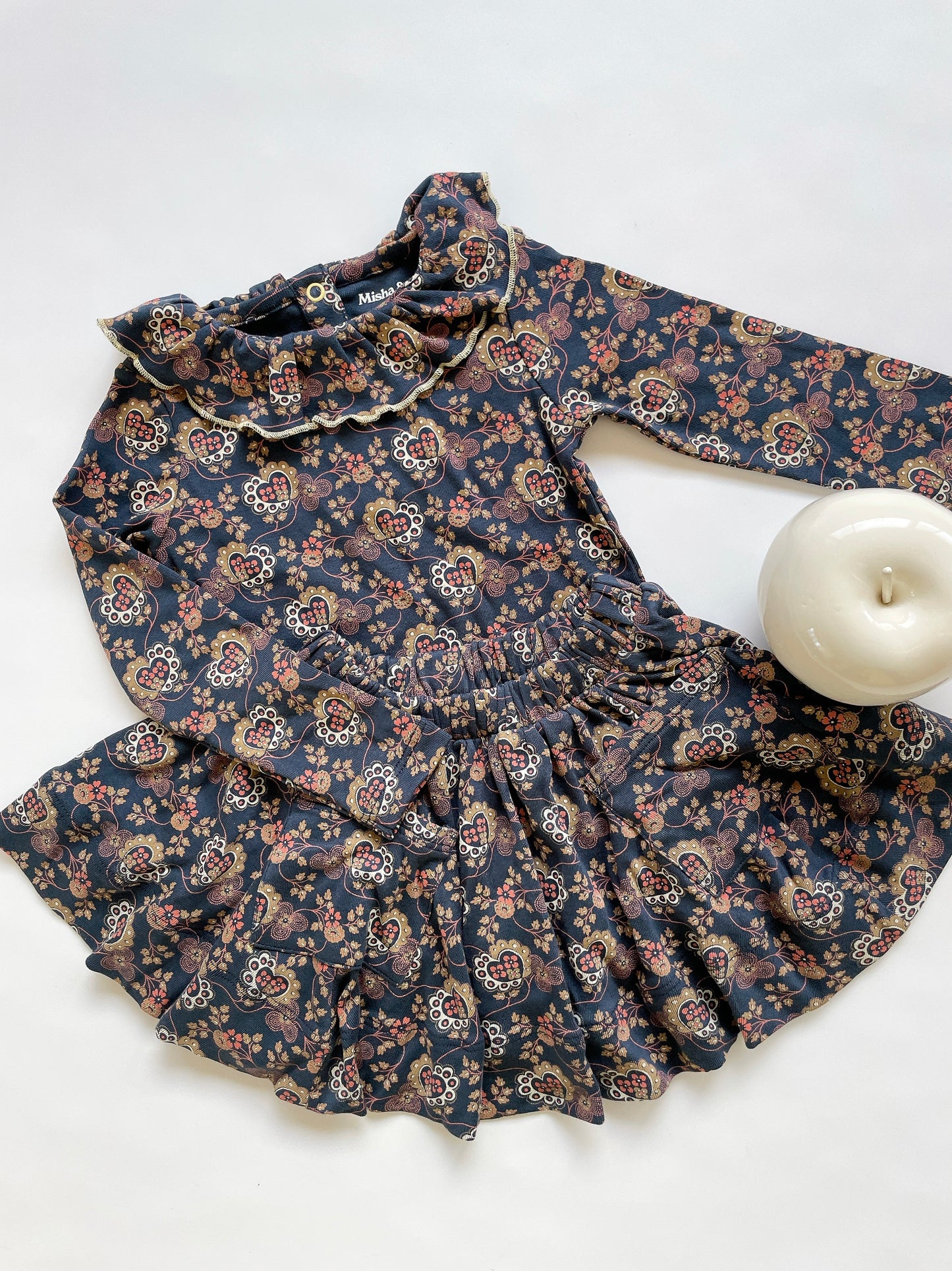 +Misha&Puff+ Circle Skirt - Galaxy Calico Hearts