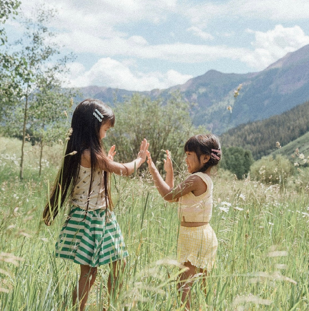 +Wunderkin Co.+ Flower hair clip | glacier