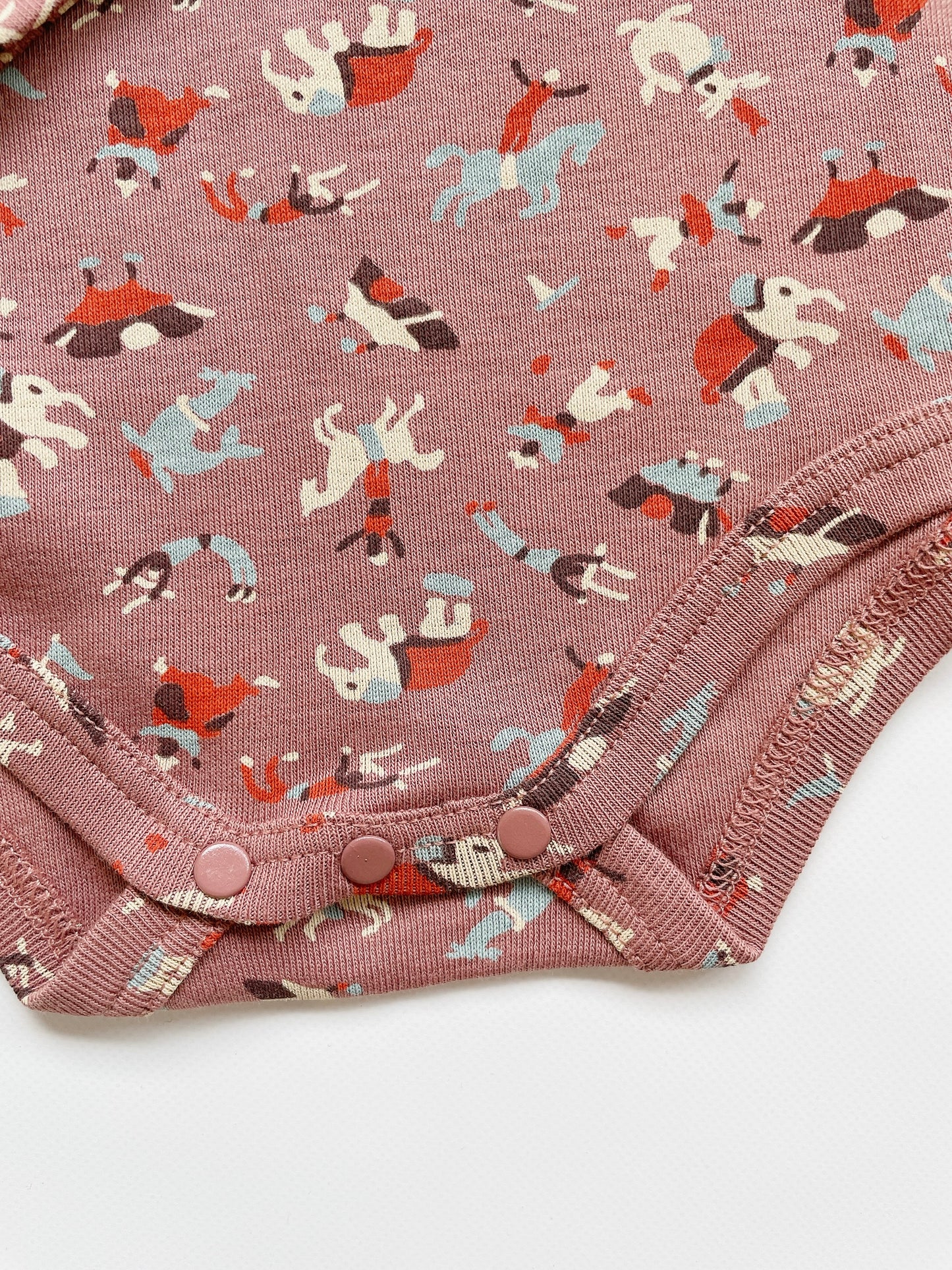+Misha&Puff+ Baby Long Sleeve Lap Onesie - Mousse Circus