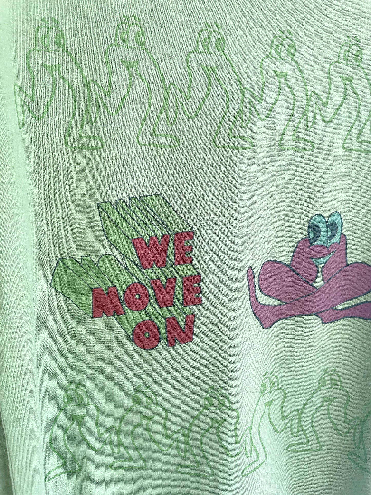 +Fresh Dinosaurs+ WE MOVE ON T-SHIRT