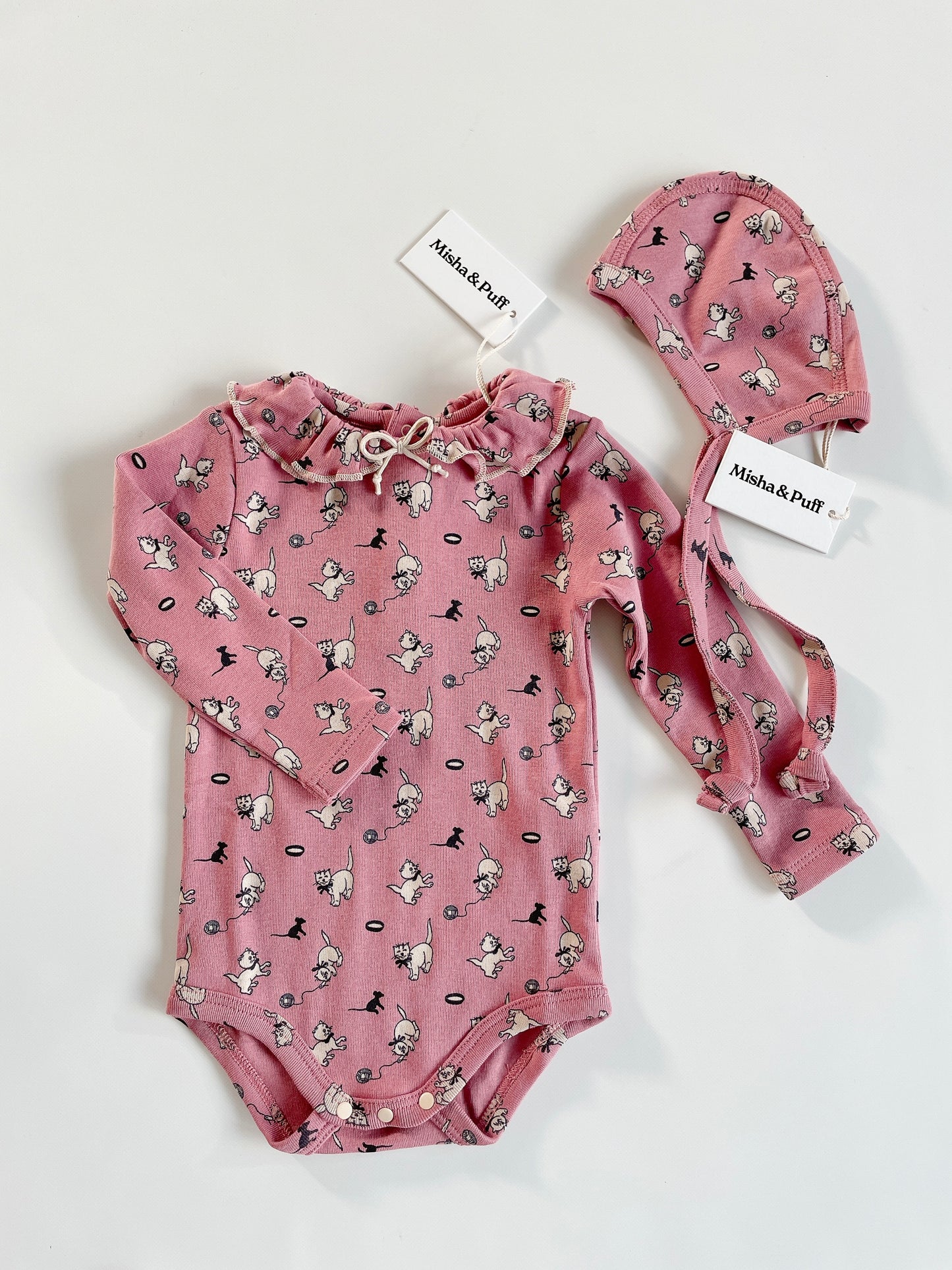 +Misha&Puff+ Baby Pattie Onesie - Antique Rose Cat & Mouse